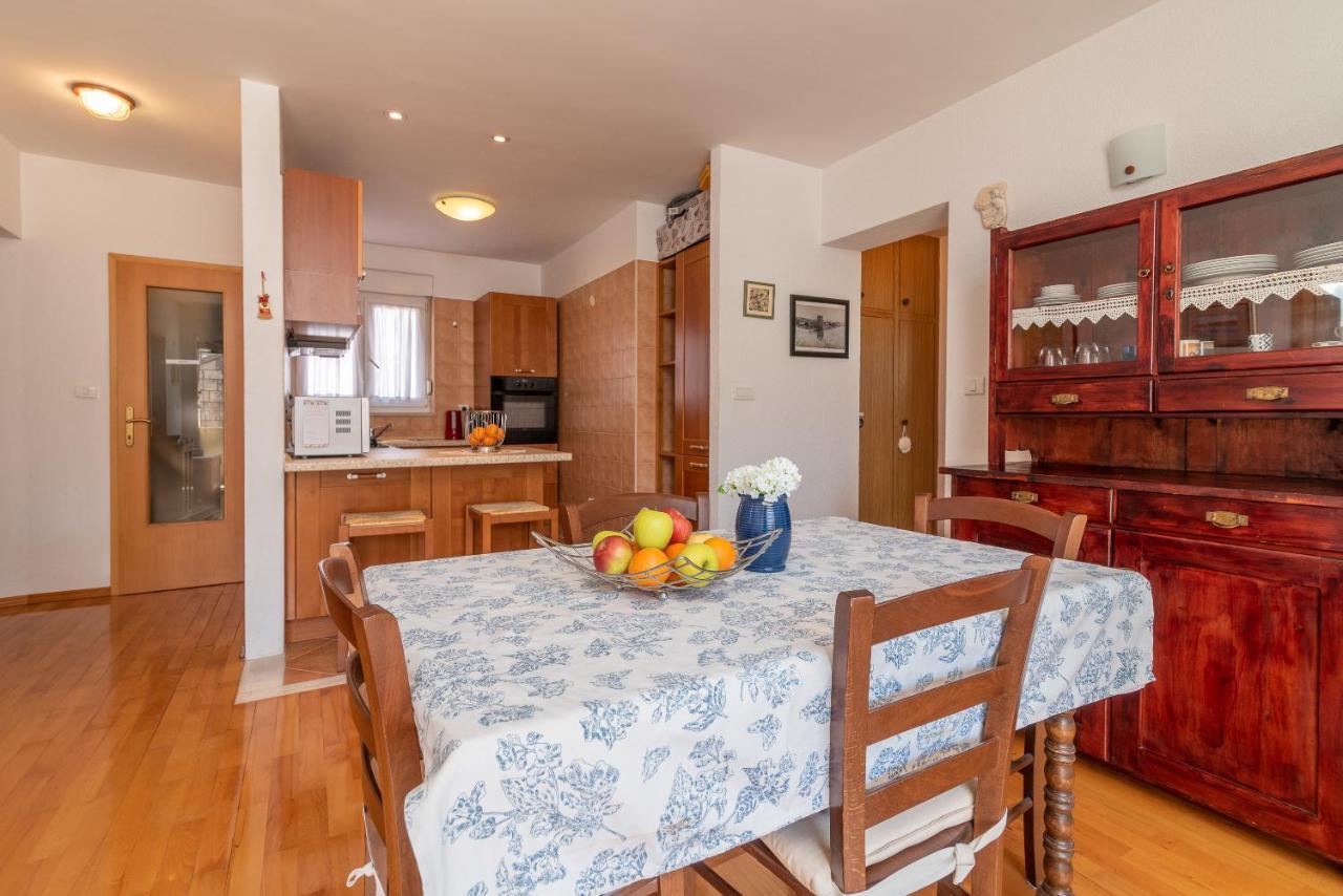 Apartment Bruno Trogir Luaran gambar